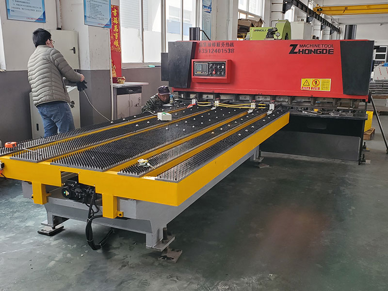 Automatic Plate shearing Feeder